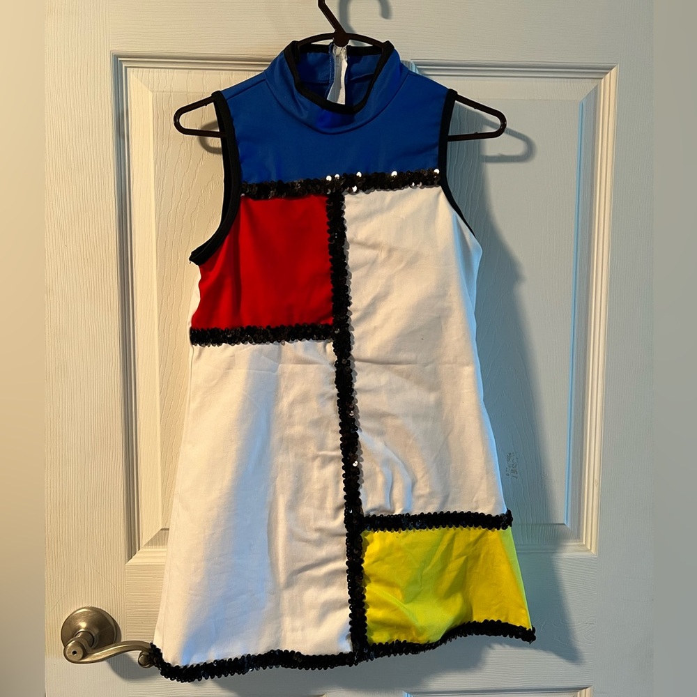 Weissman Brick House dance costume